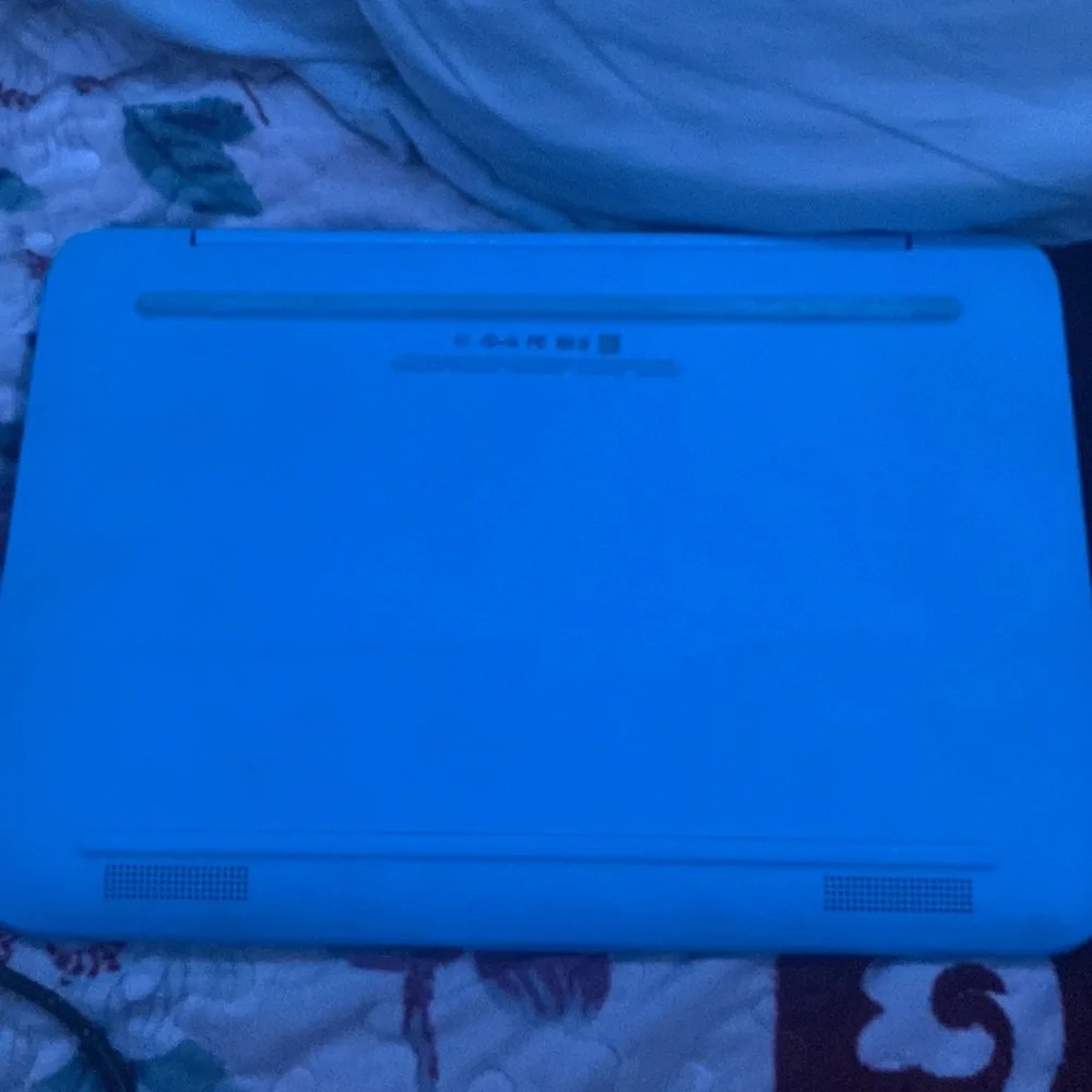 HP 11-y010wm